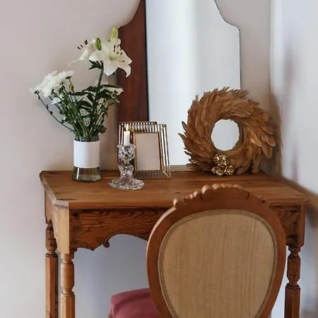 La Colonial De Lujo *